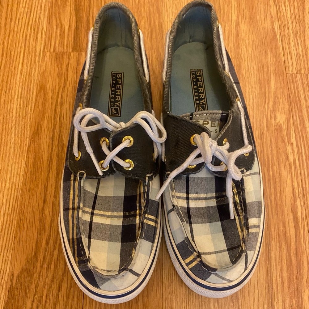 Blue and white plaid women’s sperrys